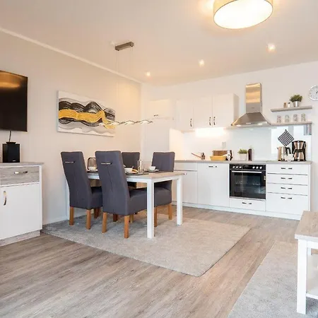Haus-meerblick-villa-wohnung-strandliebe * Grossenbrode